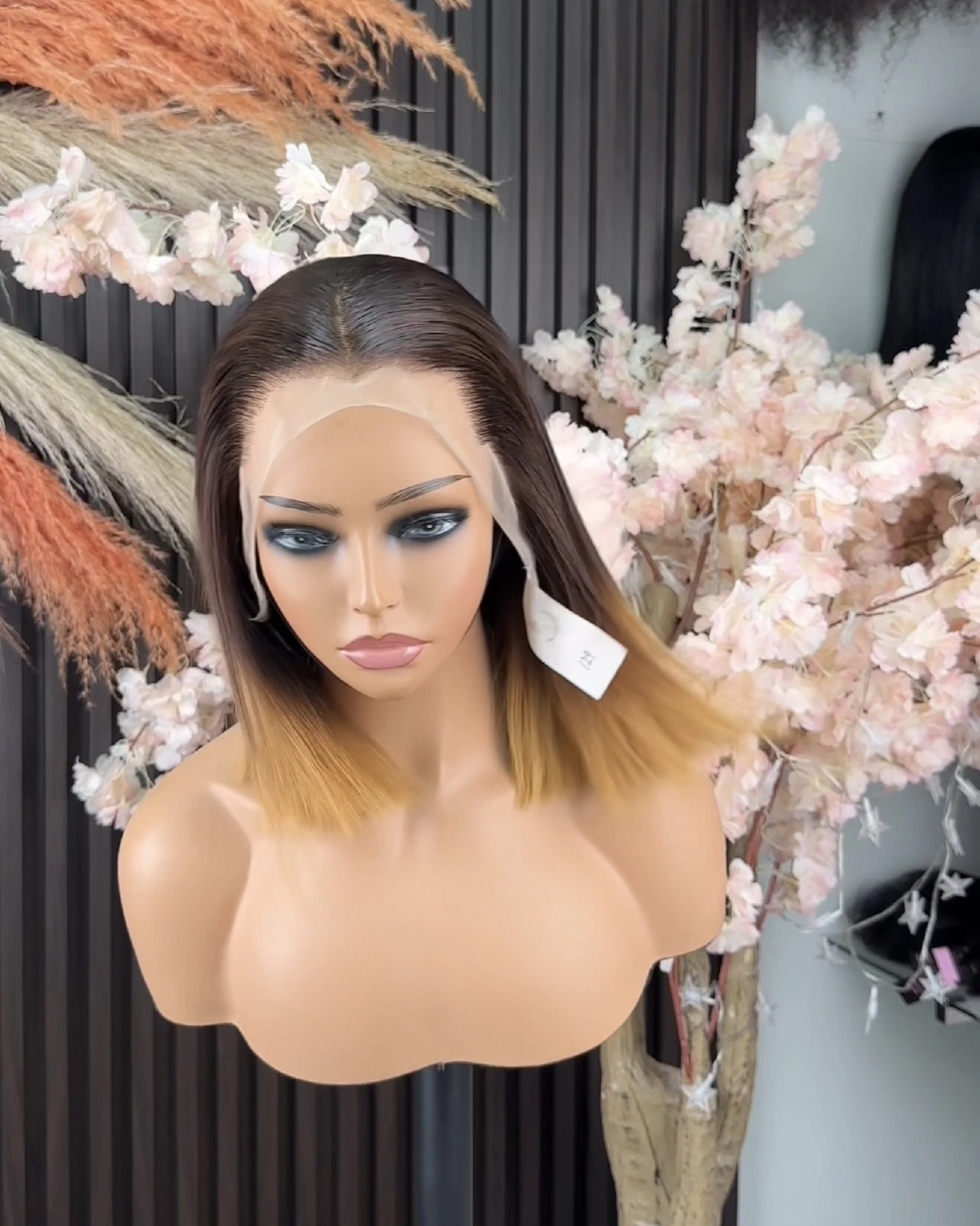 15A Vietnamese T4/27 M Lagos Hairline 13x4 bob wig